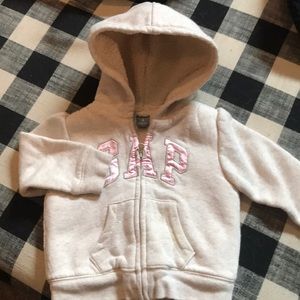 Cute beige/pink gap hoodie. Size 12-18 months